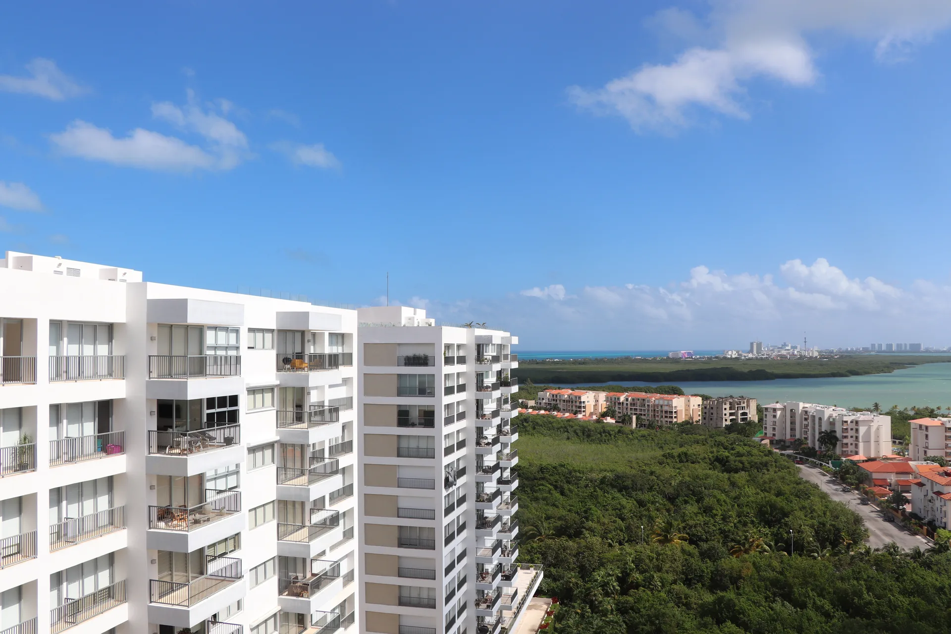 Brezza | Cancun | Mexico Luxury Properties