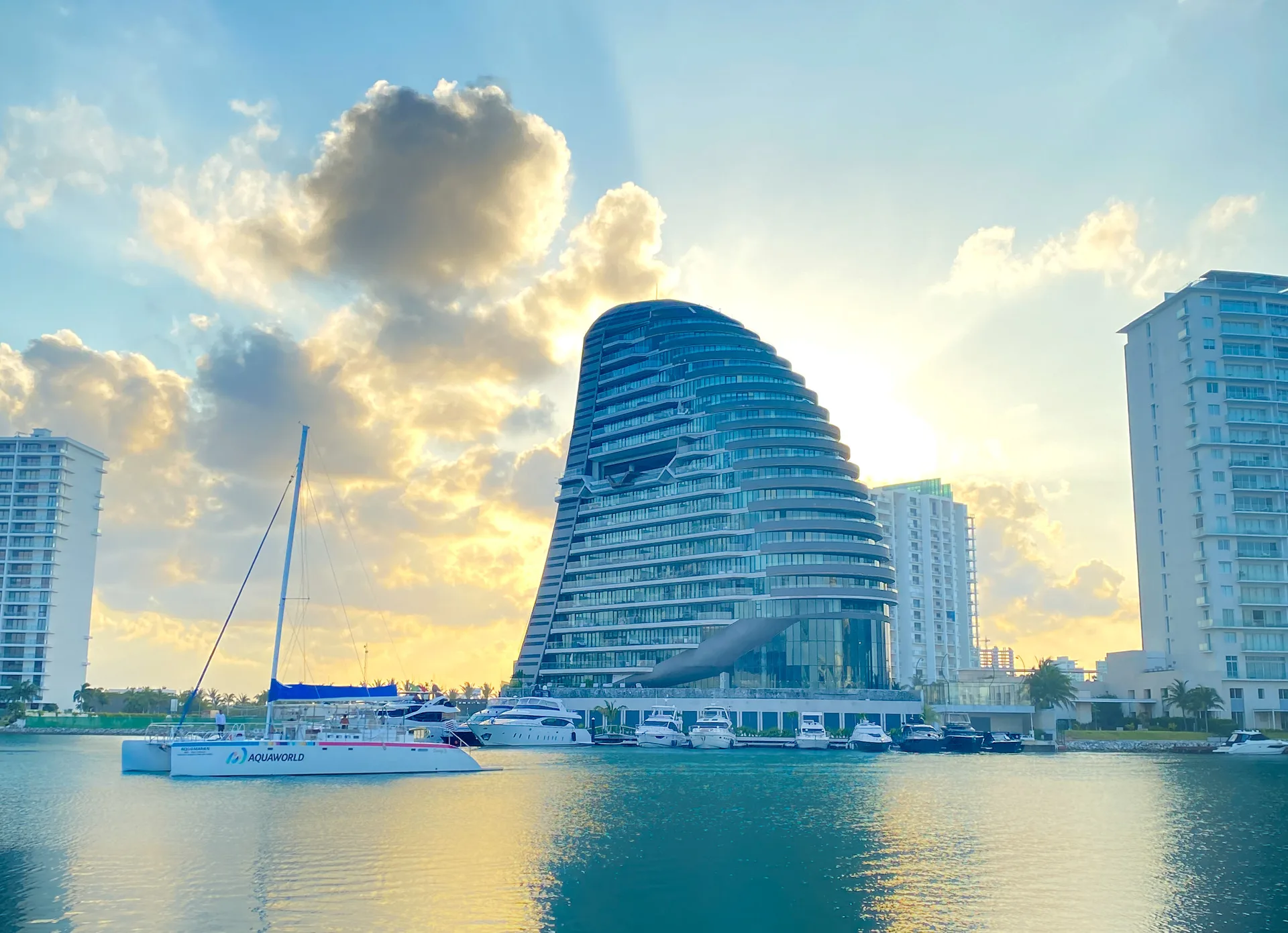 Shark Tower | Cancun | Mexico Luxury Properties