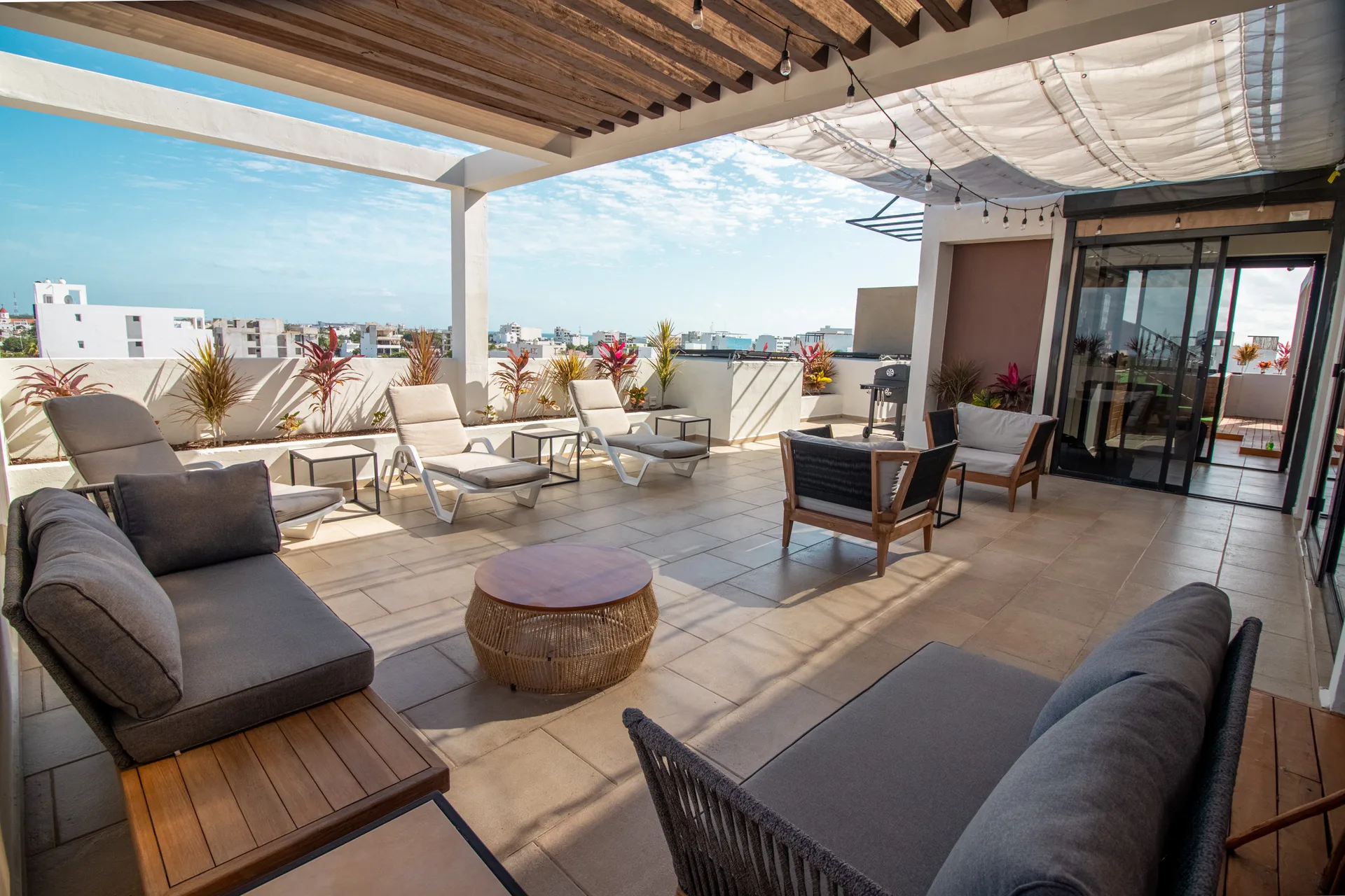 Torre 25 | Playa del Carmen | Mexico Luxury Properties